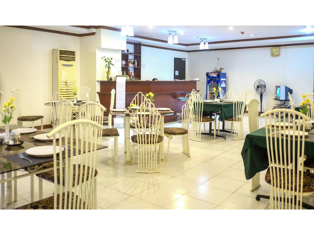 โรงแรมคราวน์ การ์เดน Cebu ภายนอก รูปภาพ